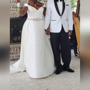 David’s Bridal Wedding Ball Gown